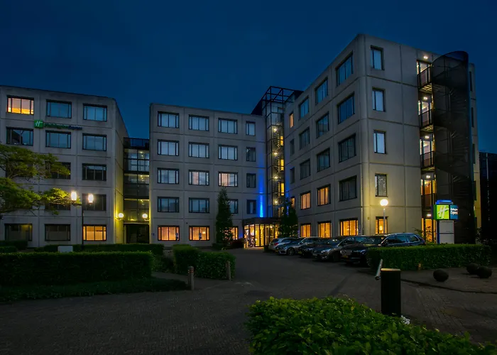 Holiday Inn Express Amsterdam - Schiphol By Ihg