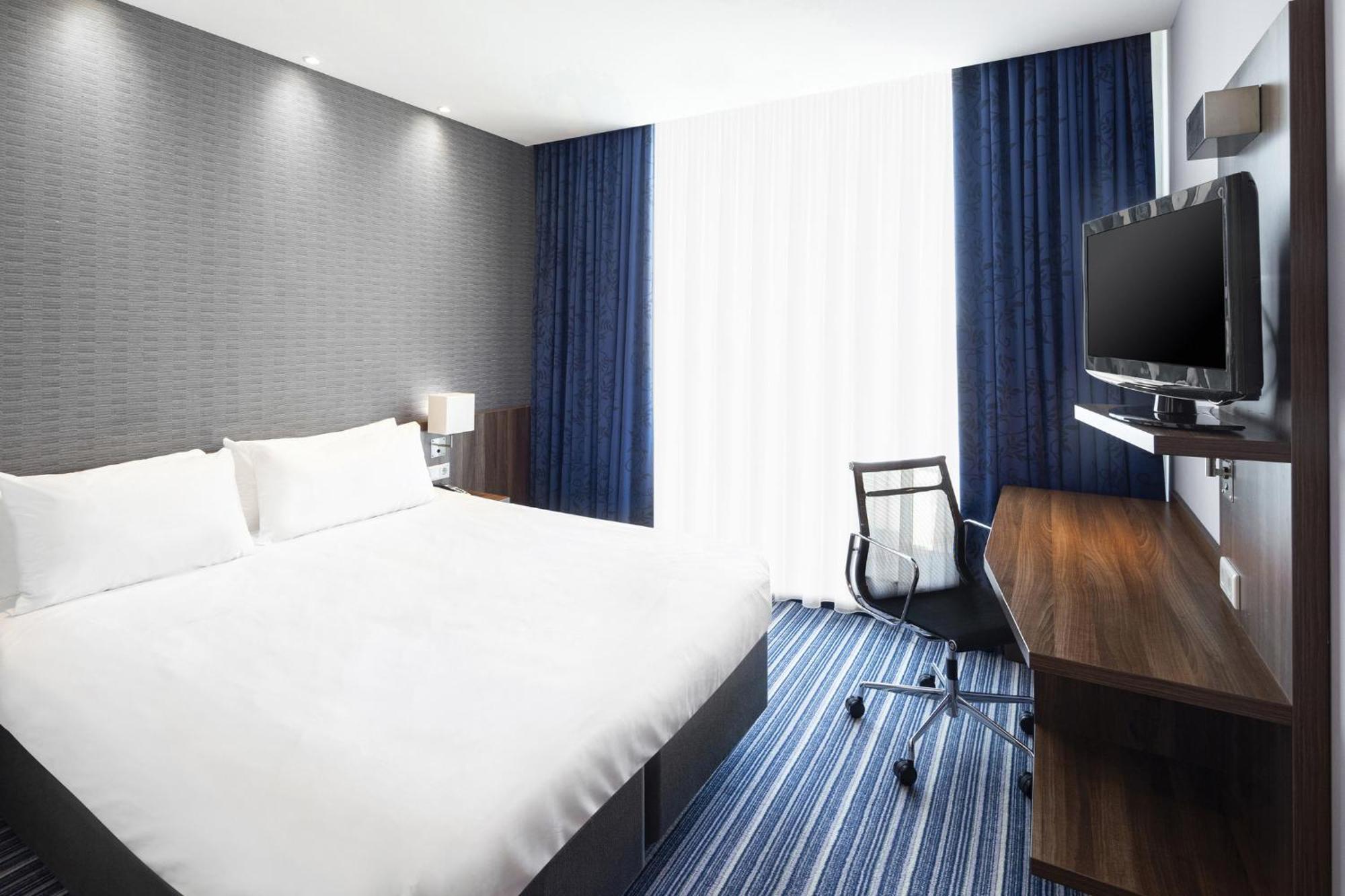 Hotel Express Amsterdam - Schiphol By Ihg Hoofddorp