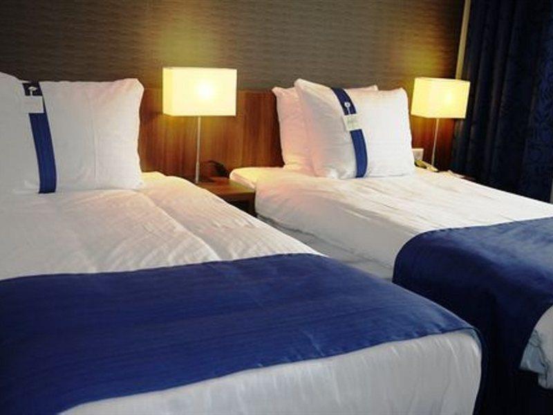 Hotel Express Amsterdam - Schiphol By Ihg Hoofddorp