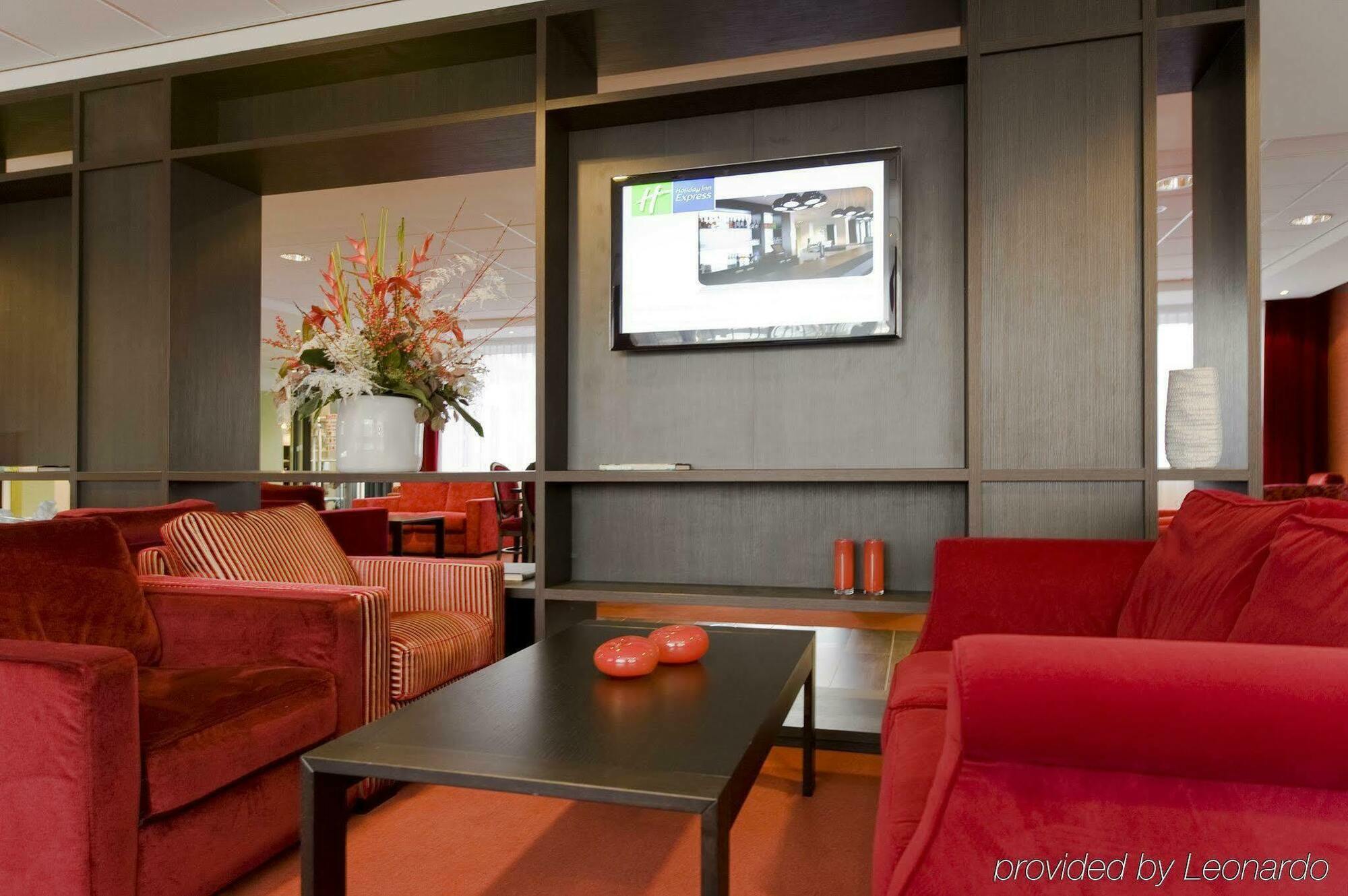 Hotel Express Amsterdam - Schiphol By Ihg